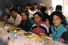 Gente comiendo 4