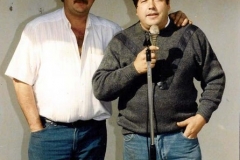 Juan hablando